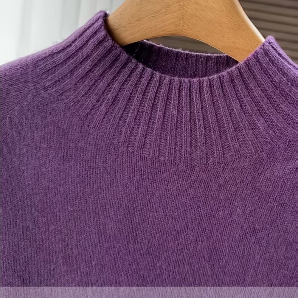New Purple Women's 100% Wool Sweater (Size M) - Picture 2 of 8